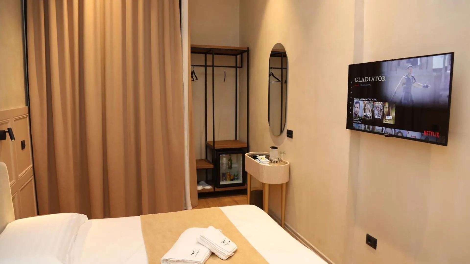 Z Art Hotel Kruje 0*,  Albania