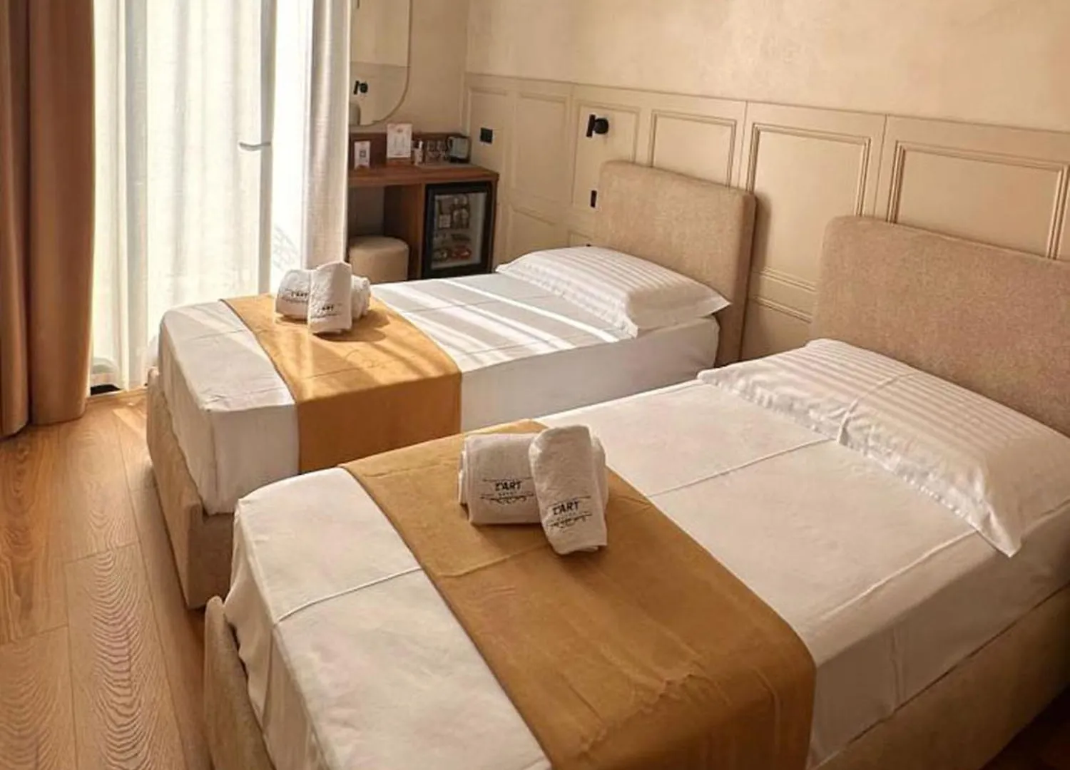 Z Art Hotel Krujë